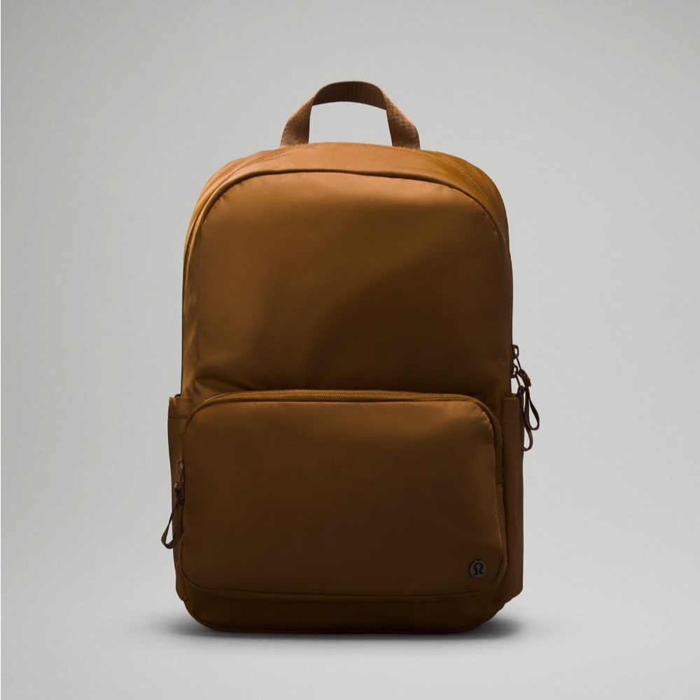 Everywhere Backpack 22L- NEW with tags